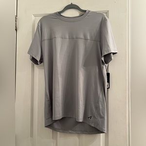 Size medium gray activewear comfort fit wicking shirt